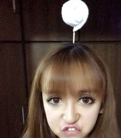 交大豌豆女神cos豌豆射手搞笑图集(9)