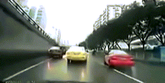 伪碰瓷专业户搞笑GIF