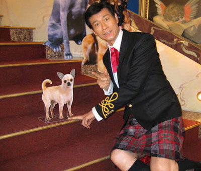 盘点男星穿裙子的那些搞笑趣图(12)