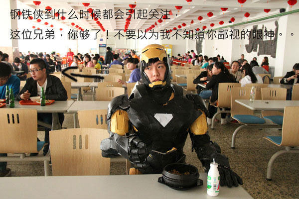 微博趣图 超强粉丝COS一个人的复联(12)