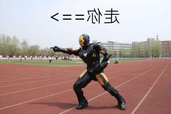 微博趣图 超强粉丝COS一个人的复联(2)