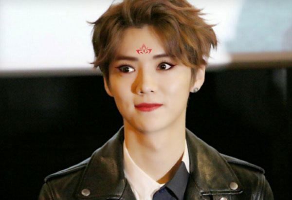 全民COS武媚娘恶搞图集之鹿晗版(22)