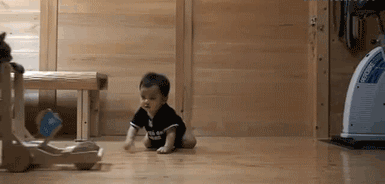 萌娃与保姆版喵星人搞笑GIF(8)