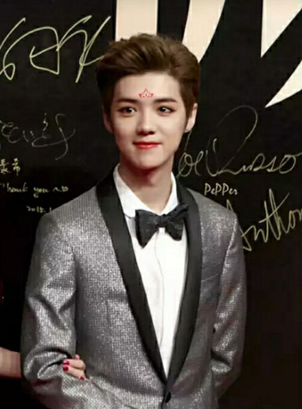 全民COS武媚娘恶搞图集之鹿晗版(15)