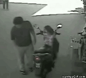 天然呆萌娃萝莉搞笑GIF(6)