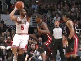 球场上那些令人啼笑皆非的搞笑gif(6)