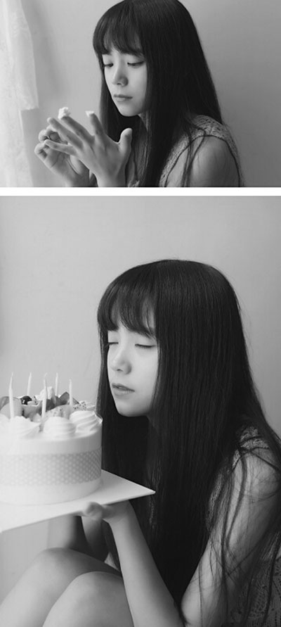 素颜大眼美女室内黑白写真(6)