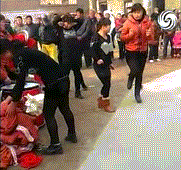 囧雷傻缺GIF图系列143(3)