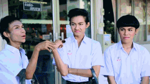 泰剧《不一样的美男子》搞笑GIF(11)