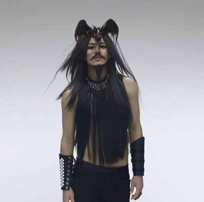 日本男星小栗旬奇葩COS图赏(7)