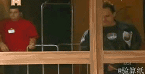 愚人节必备技能整人搞笑GIF(3)