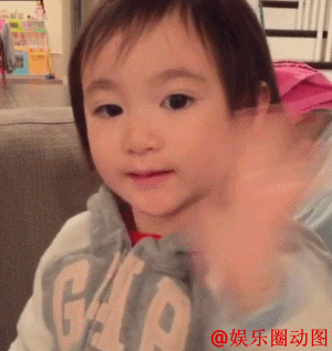 爸爸回来了萌娃奥莉搞笑GIF合集(2)