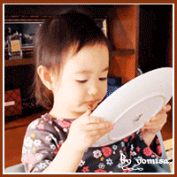 爸爸回来了萌娃奥莉搞笑GIF合集(10)