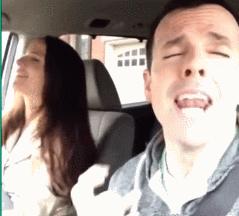 逗比的萝莉一家搞笑GIF