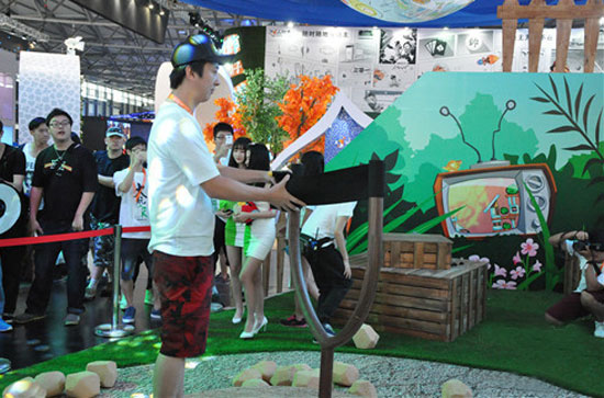 王思聪惊现2015ChinaJoy现场图集(16)