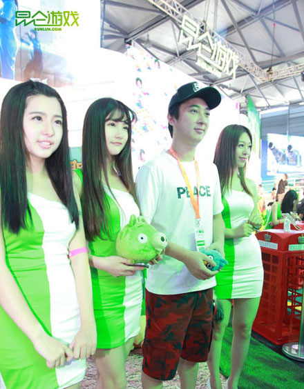 王思聪惊现2015ChinaJoy现场图集(3)