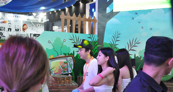 王思聪惊现2015ChinaJoy现场图集(19)