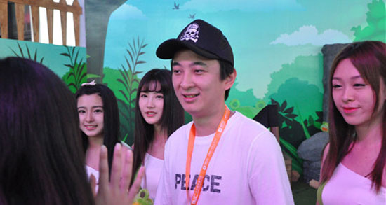 王思聪惊现2015ChinaJoy现场图集(22)