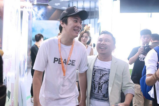 王思聪惊现2015ChinaJoy现场图集(5)