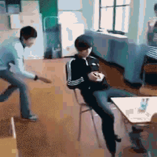 囧雷傻缺GIF图系列149(3)