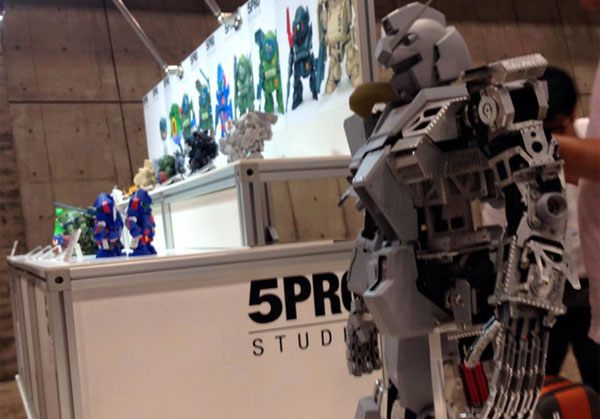 电动元祖高达亮相C3展现场图集(6)