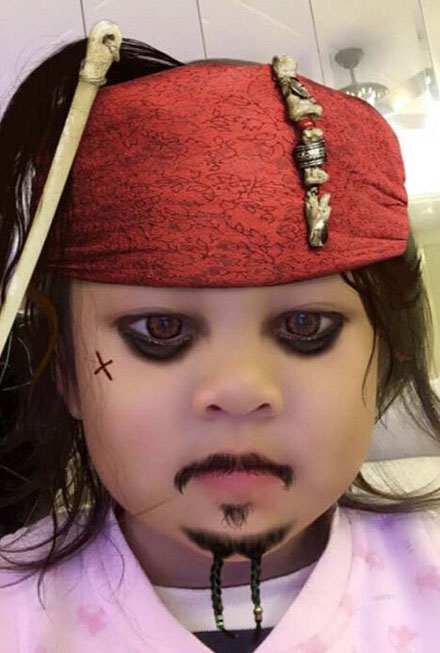 贾乃亮恶搞甜馨大头照搞笑图赏(7)