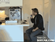 不作死就不会死GIF图系列23(8)