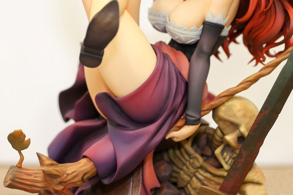 《龙之皇冠》巨乳女巫精美手办(6)