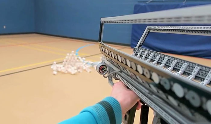 乐高达人自制《辐射4》胖子核弹发射器(4)