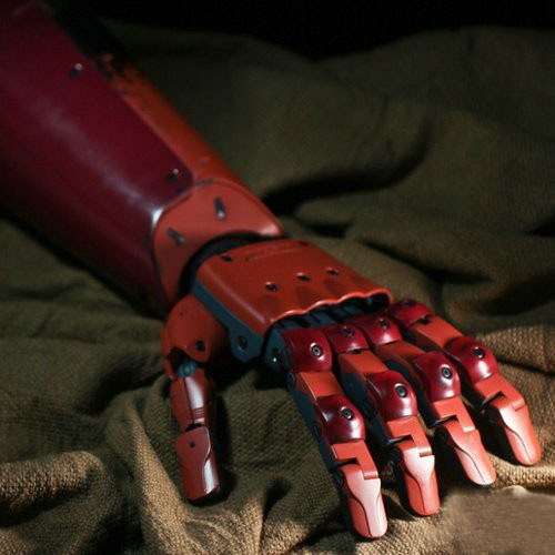 《合金装备5：幻痛》蛇叔麒麟臂图赏(2)