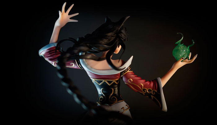 《英雄联盟》九尾妖狐阿狸性感手办(4)