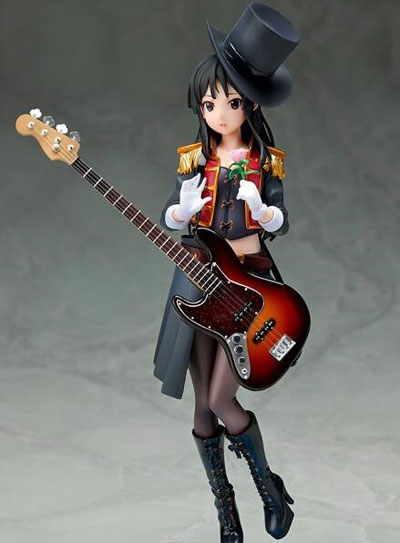 《轻音少女》秋山澪5周年纪念手办(2)