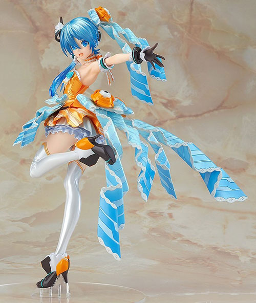 初音未来珍珠涂装橙色版手办图赏(4)