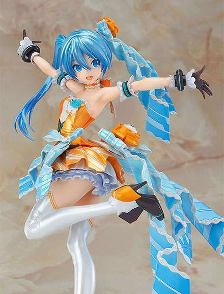 初音未来珍珠涂装橙色版手办图赏(2)