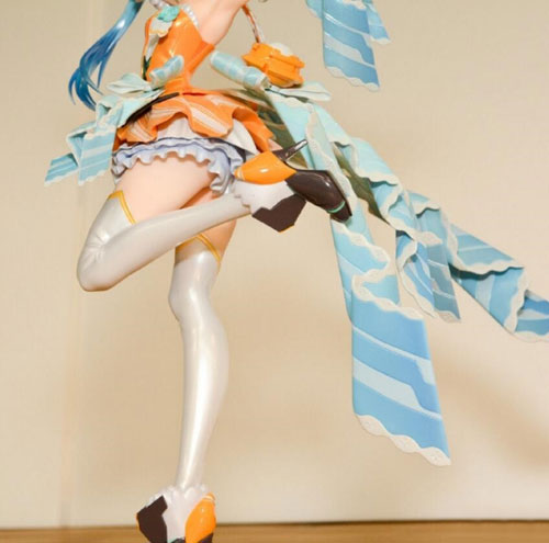 初音未来珍珠涂装橙色版手办图赏(6)