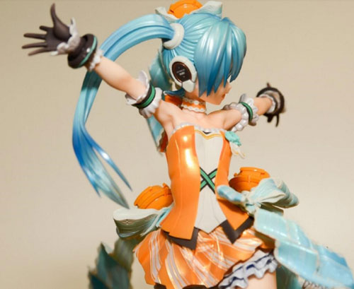 初音未来珍珠涂装橙色版手办图赏(8)