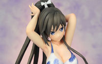 《变态王子与不笑猫》筒隐筑紫泳装手办