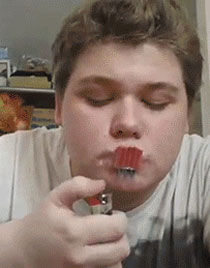 囧雷傻缺GIF图系列142