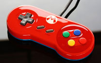 玩家自制《超级马里奥世界》风格超任主机