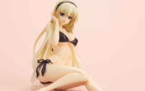 《死亡黑标》艾丽丝缇娜泳装手办